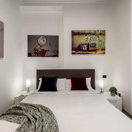 Stayeasy Pop Art Moscova - Brera & Downtown Walking アパート